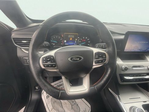 Certified 2022 Ford Explorer Timberline image 13
