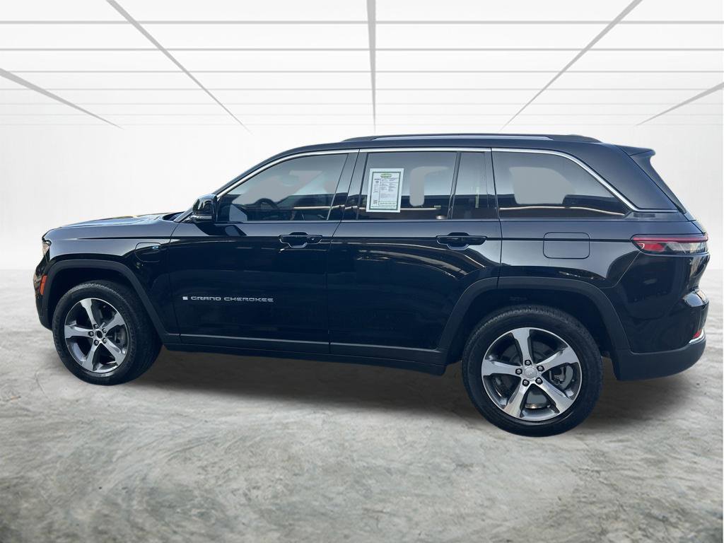 Used 2022 Jeep Grand Cherokee Limited 4xe AWD/4WD image 7