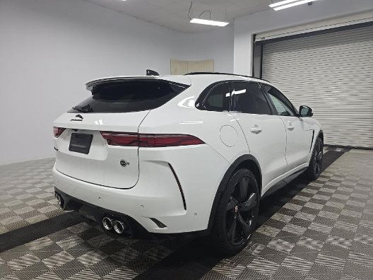 Used 2023 Jaguar F-PACE SVR AWD/4WD image 2
