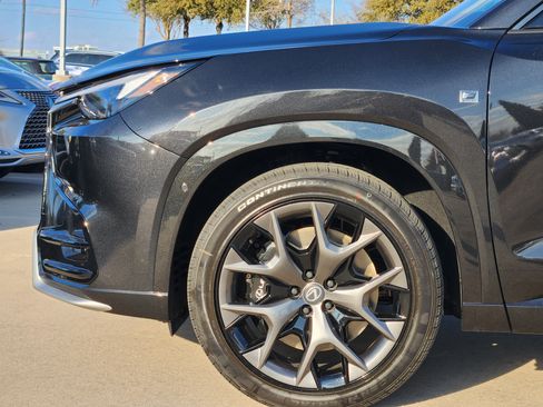 New 2026 Lexus TX 500h AWD image 6