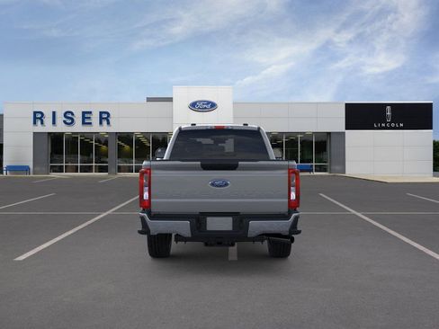 New 2026 Ford F250 XLT image 5