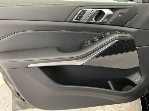 New 2026 BMW X5 xDrive50e w/ M Sport Package image 12