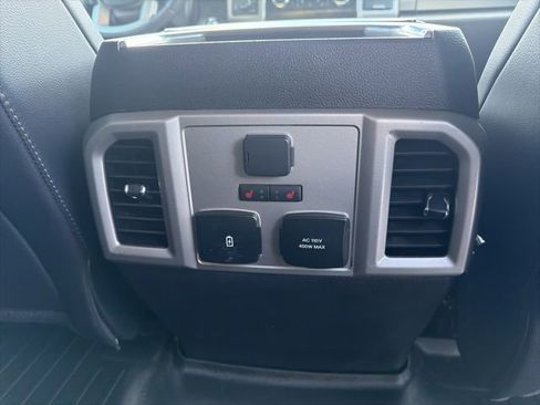Used 2020 Ford F350 Lariat w/ Lariat Ultimate Package image 7