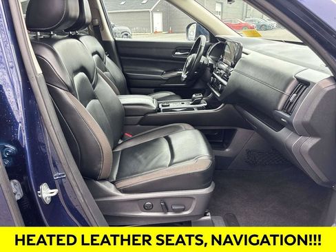 Used 2023 Nissan Pathfinder SL w/ Lighting Package (N92) AWD/4WD image 18