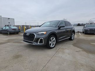 Used 2022 Audi Q5 2.0T Premium Plus w/ Premium Plus Package video 1