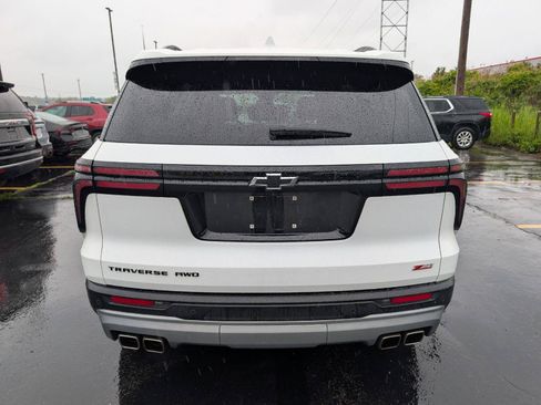 Used 2024 Chevrolet Traverse Z71 AWD/4WD image 8