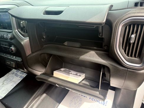 Used 2019 Chevrolet Silverado 1500 LT image 28