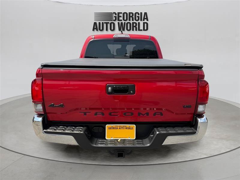 Used 2020 Toyota Tacoma SR5 AWD/4WD image 13