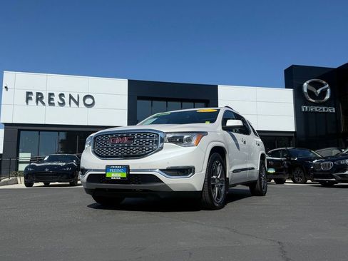 Used 2017 GMC Acadia Denali w/ Technology Package AWD/4WD image 1