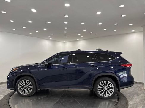 Used 2021 Toyota Highlander Limited image 36