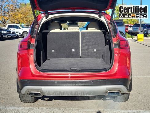Used 2022 INFINITI QX50 Sensory image 12