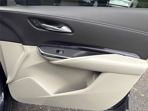 Used 2023 Cadillac XT4 Luxury FWD image 26