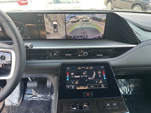 Used 2025 INFINITI QX80 Luxe w/ Cargo Package AWD/4WD image 24