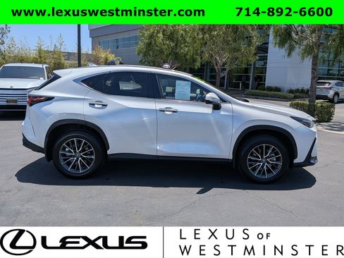 Certified 2025 Lexus NX 350h AWD w/ Accessory Package (2T) image 4