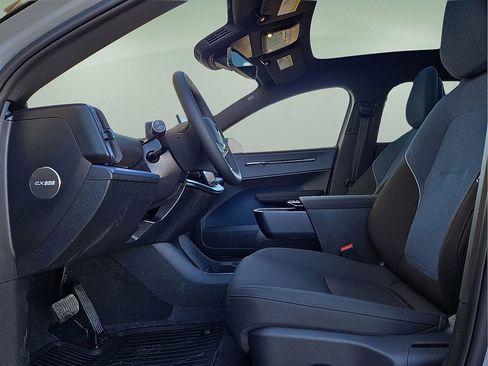 New 2026 Volvo EX30 Plus image 20