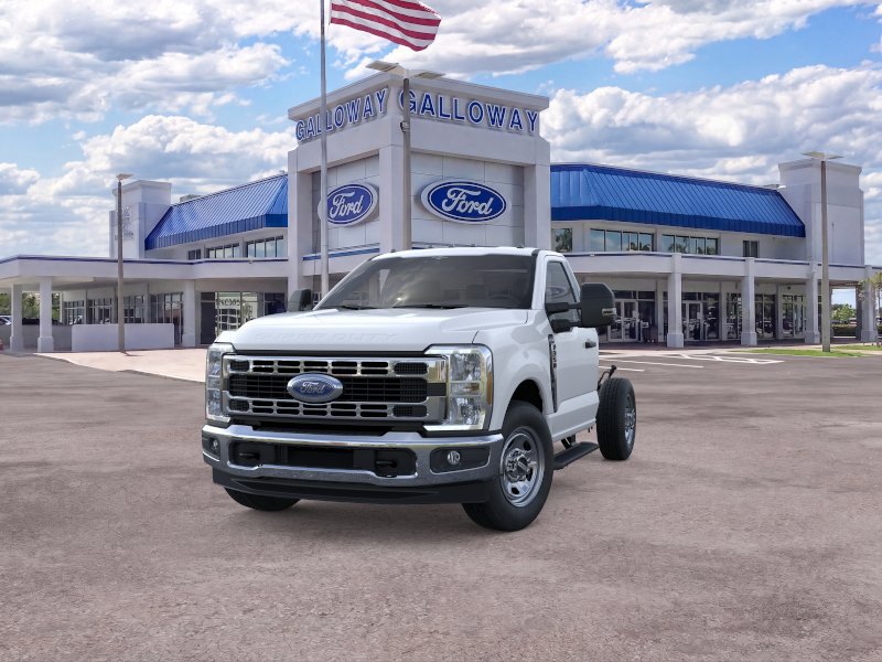 New 2025 Ford F350 XL w/ XL Chrome Package RWD image 2