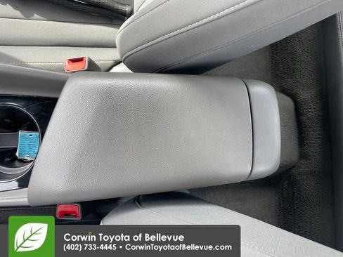 Used 2025 Hyundai Elantra SEL image 16