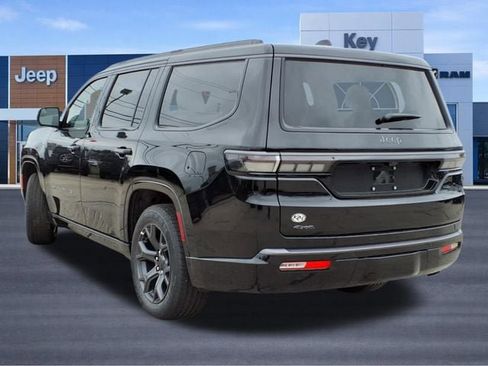 New 2026 Jeep Grand Wagoneer Limited w/ Premium Group II AWD/4WD image 4
