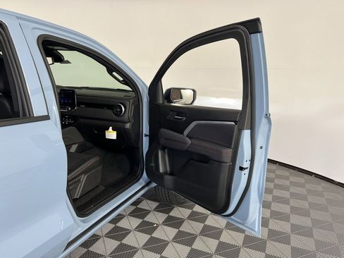 New 2025 Chevrolet Colorado Z71 w/ Technology Package image 29