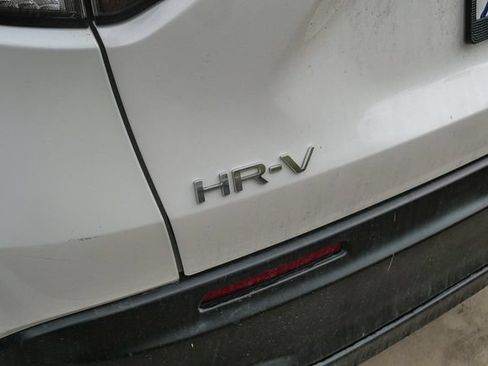 Used 2025 Honda HR-V LX image 13