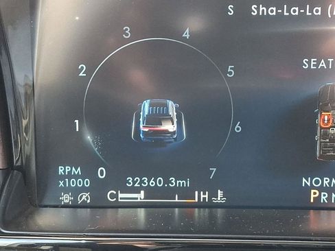 Used 2023 Lincoln Navigator L Reserve image 24