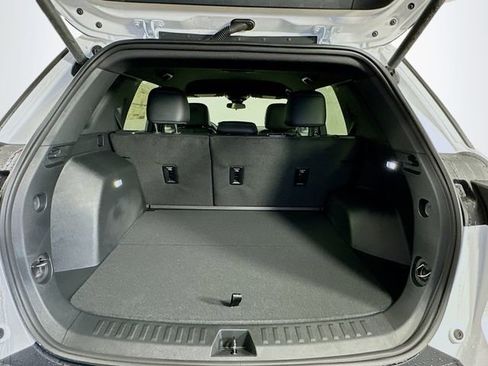 New 2026 Chevrolet Equinox LT image 25