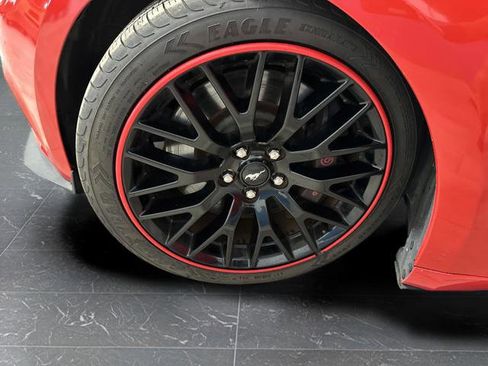 Used 2017 Ford Mustang GT w/ GT Performance Package image 28