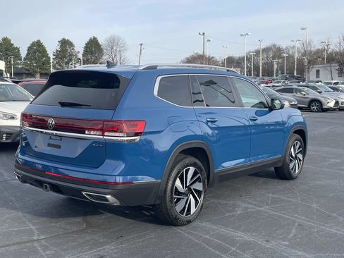 Certified 2025 Volkswagen Atlas SEL image 7