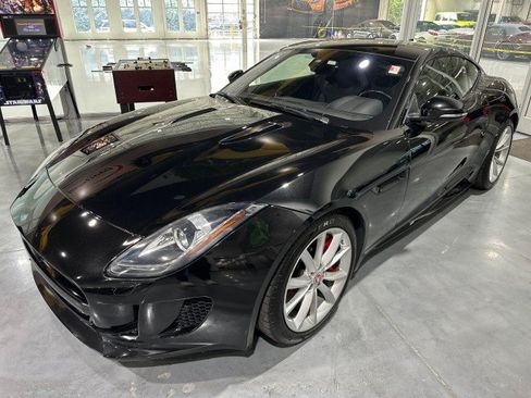Used 2017 Jaguar F-TYPE S RWD image 11