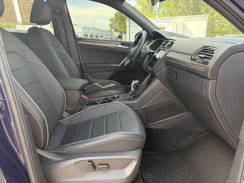 Used 2023 Volkswagen Tiguan SEL R-Line AWD/4WD image 19