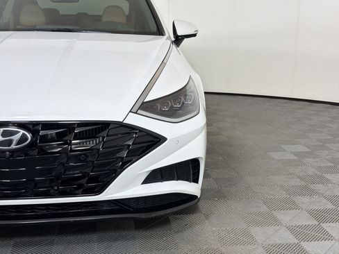 Used 2021 Hyundai Sonata Limited image 11