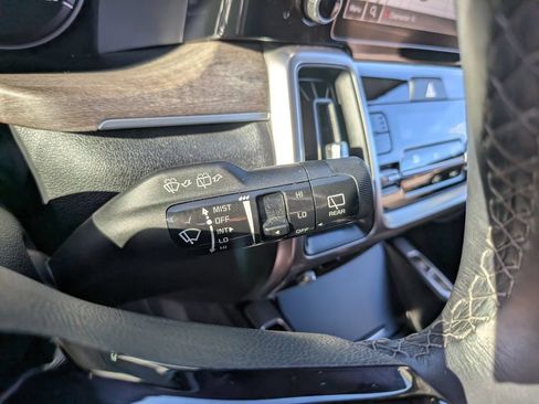 Used 2023 Kia Sorento EX FWD image 31