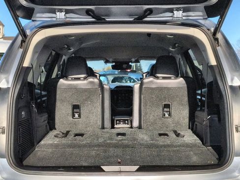 Used 2023 Subaru Ascent Limited image 34