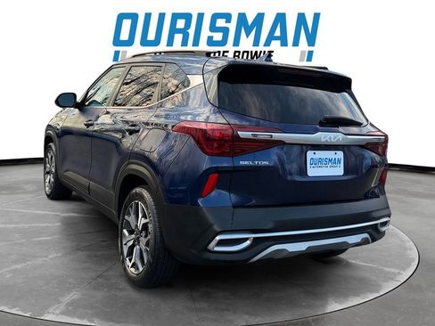 Used 2023 Kia Seltos EX image 4