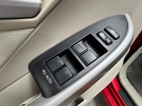 Used 2010 Toyota Prius Two w/ Preferred Accessory Pkg FWD image 20