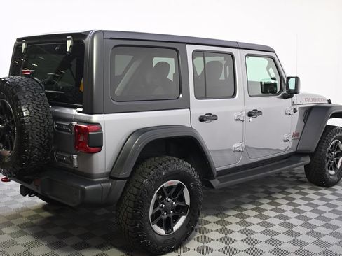 Used 2018 Jeep Wrangler Unlimited Rubicon AWD/4WD image 7
