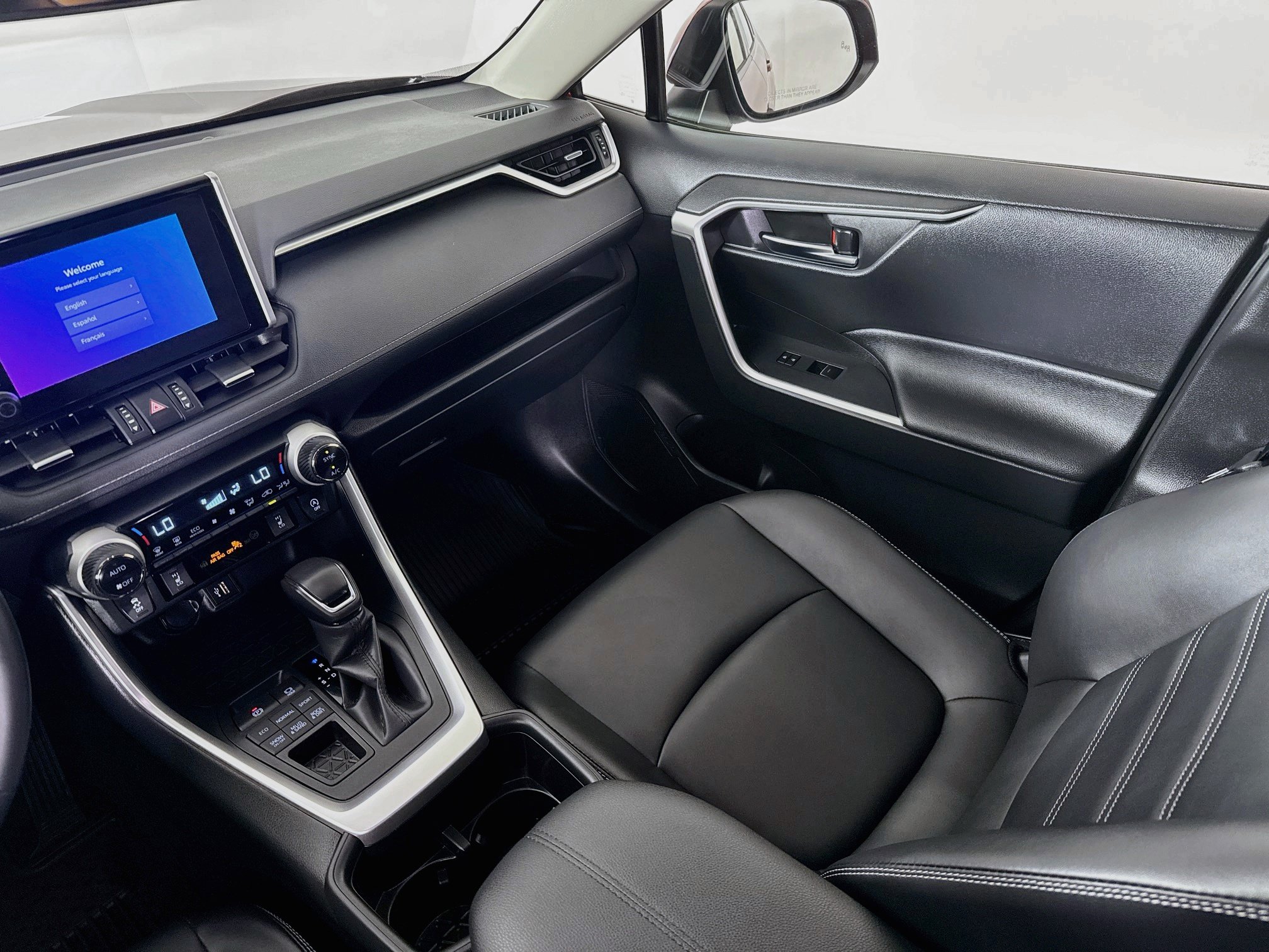 Certified 2023 Toyota RAV4 XLE Premium AWD/4WD image 25