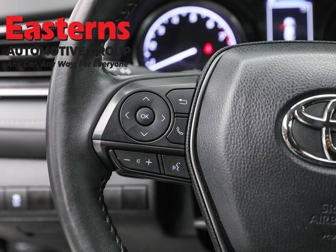 Used 2024 Toyota Camry SE image 15