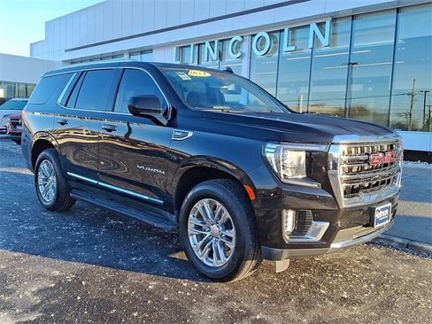 Used 2024 GMC Yukon SLT image 2