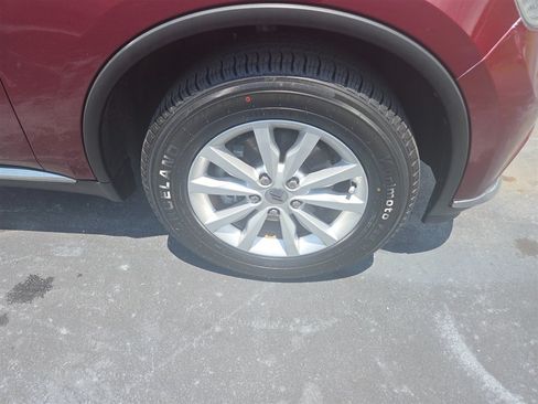 Used 2019 Dodge Durango SXT w/ 3rd Row Seating Group RWD image 15