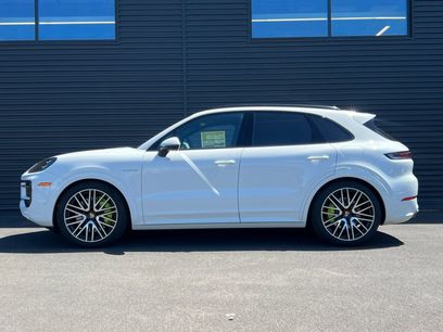 New 2025 Porsche Cayenne S