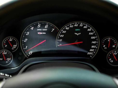 Used 2008 Chevrolet Corvette Z06 w/ Preferred Equipment Group image 17