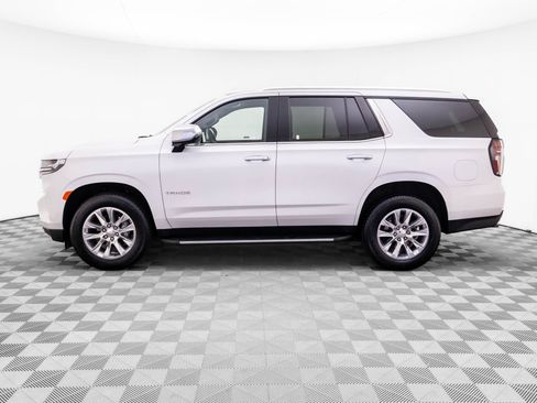 Used 2023 Chevrolet Tahoe Premier AWD/4WD image 2