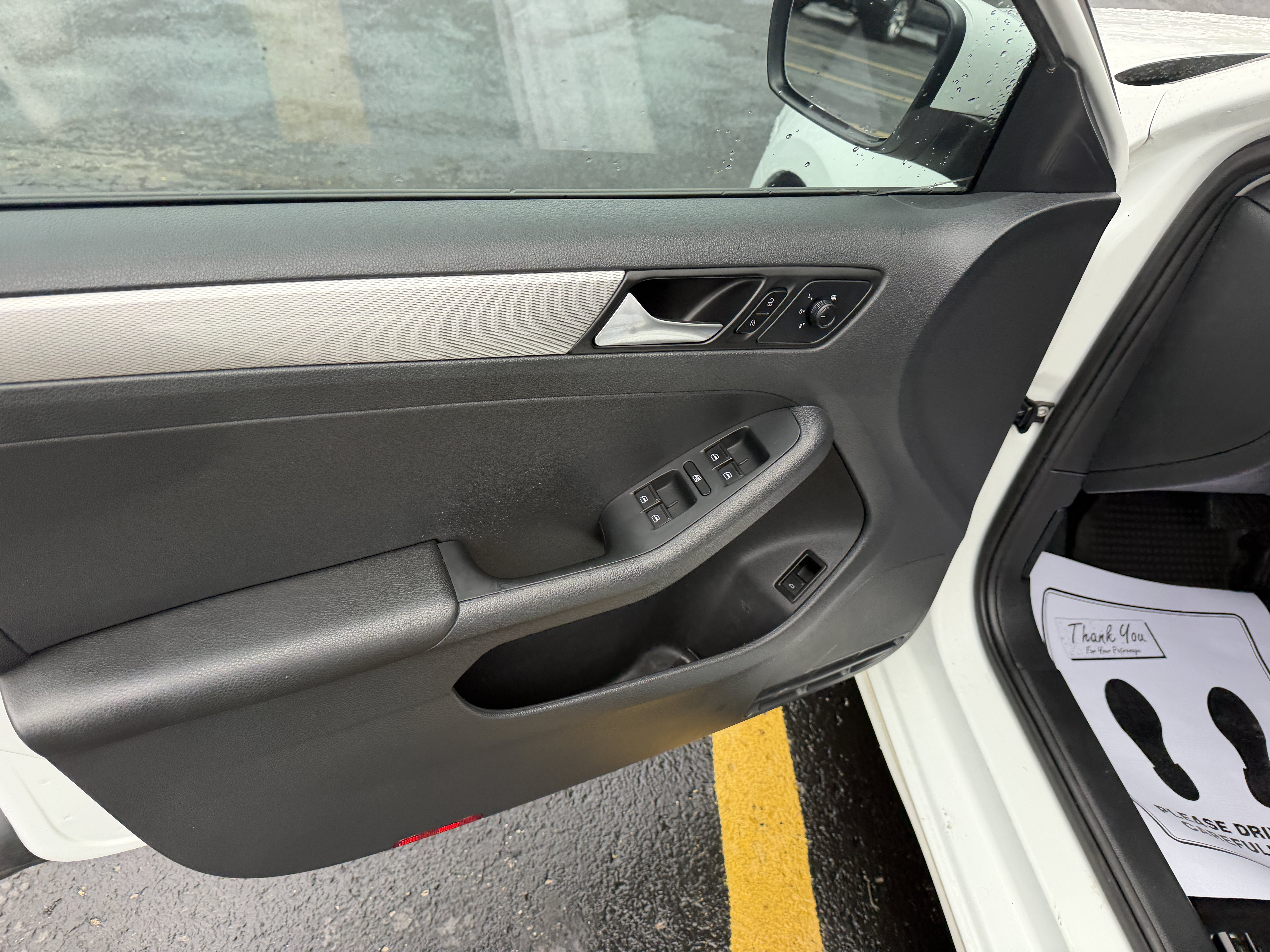 Used 2018 Volkswagen Jetta S w/ Cold Weather Package FWD image 10