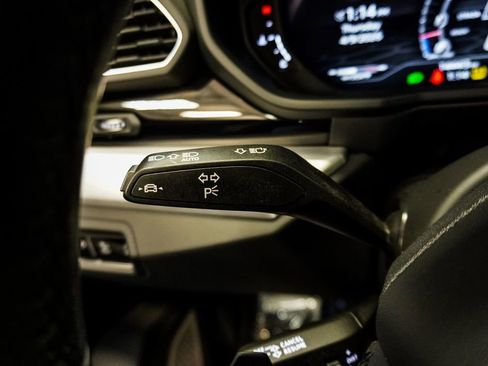 Used 2022 Lamborghini Urus AWD/4WD image 19