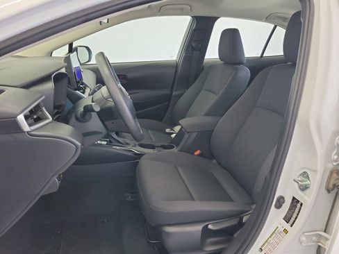 Used 2024 Toyota Corolla LE FWD image 17