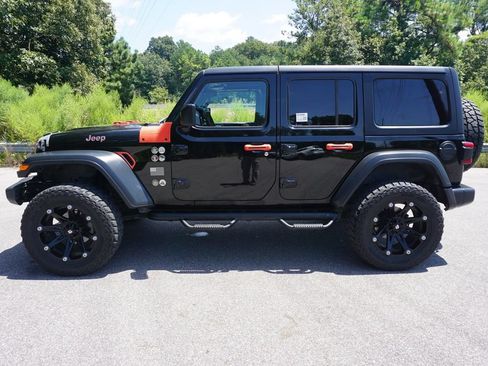 Used 2019 Jeep Wrangler Unlimited Sport S AWD/4WD image 18