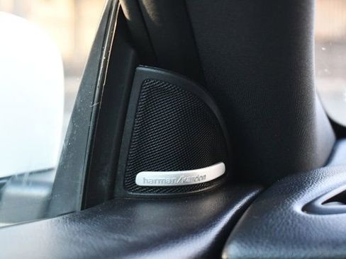 Used 2019 Mercedes-Benz CLA 250 4MATIC w/ Premium Package image 36