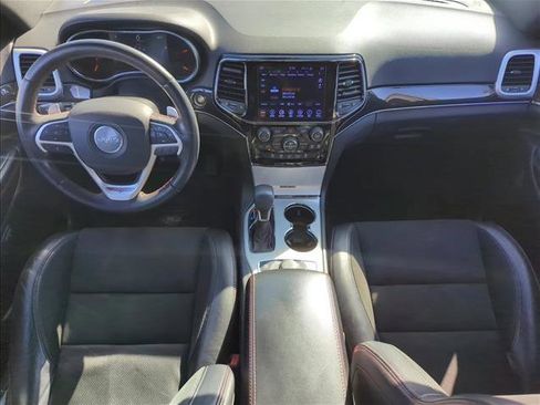 Used 2019 Jeep Grand Cherokee Trailhawk w/ Interior Metal Package image 17