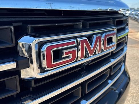 Used 2024 GMC Acadia Elevation FWD image 51